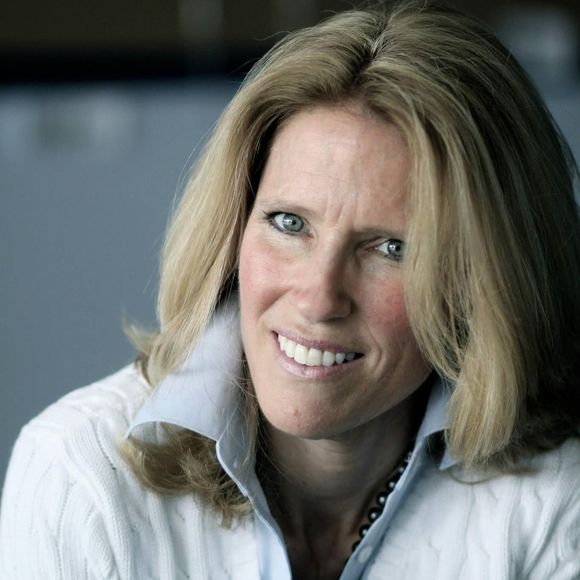 Meet your Posher, Dawn - Picture 1 of 1